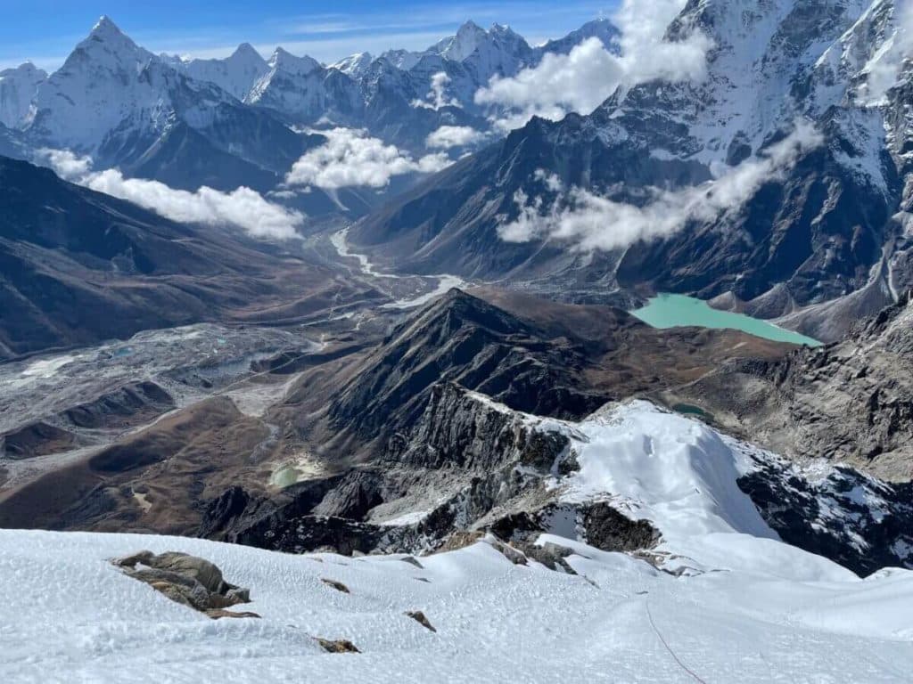 Dingboche to Lobuche