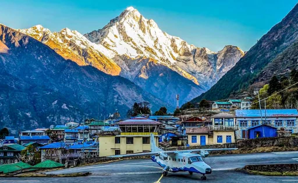 Fly to Lukla & Trek to Phakding